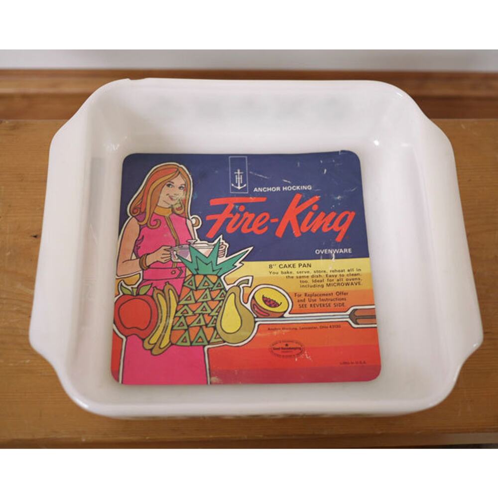 Vintage Anchor Hocking Fire King Green Meadow 8" Cake Pan Dish Original Label